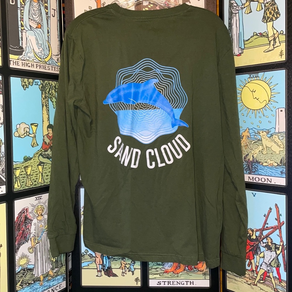🌹 Long Sleeve Sand Cloud - Dolphin🌹